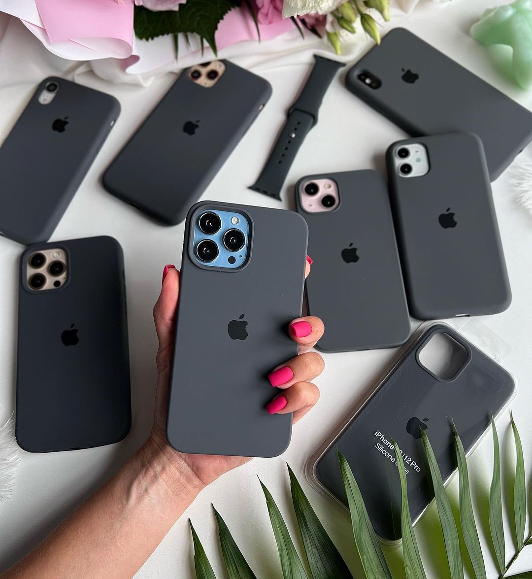 Charcoal Gray Black iPhone Silicone Cover – Soft Touch, Anti-Slip & Stylish Protection iPhone 12