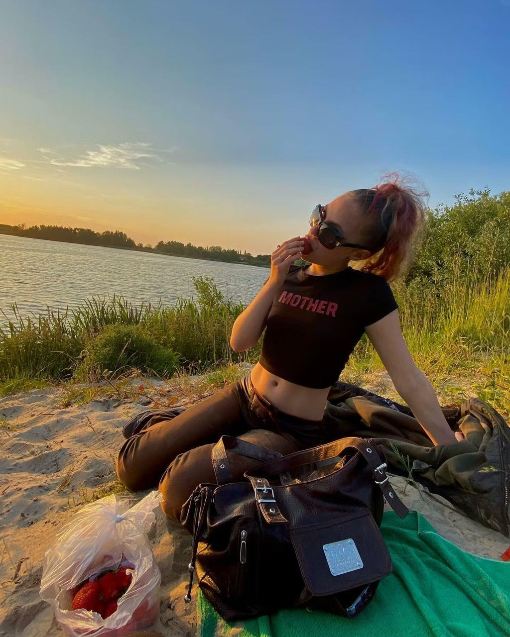 Bold Statement Baby Tee – Black Crop Top for Women